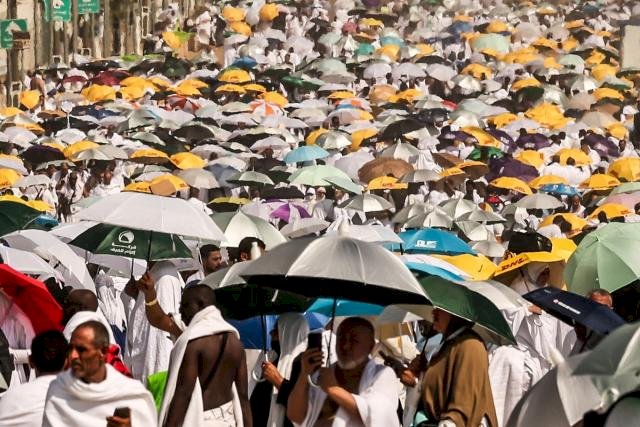 Amid Remarkable Health Management Efforts by Saudi Authorities, 1,300 Pilgrims Die During Hajj