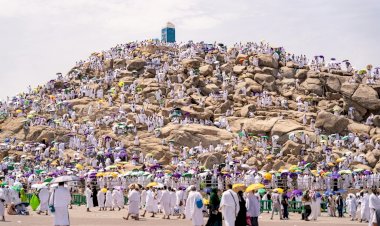 Hajj 2025 Reaches Its Pinnacle as Millions Stand at Arafah