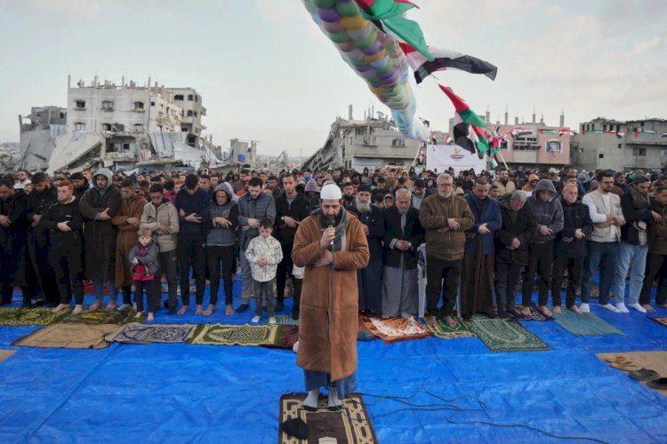 Muslim World Marks Eid Across Two Days as Al-Aqsa Closure and Regional Tensions Cast Shadow