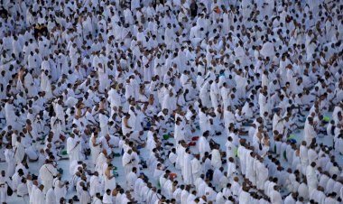 Hajj Pilgrim Arrivals Cross Last Year’s Numbers Despite Middle East Conflict
