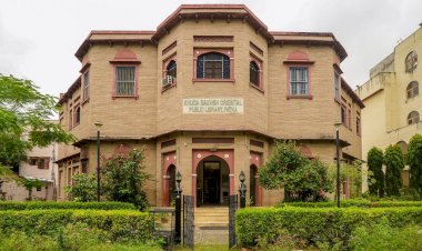 As It Nears Its 135th Year, India's Khuda Bakhsh Library Preserves a Thousand-Year-Old Qur'an and 21,000 Rare Manuscript