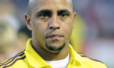 Brazilian Football Legend Roberto Carlos Reportedly Embraces Islam